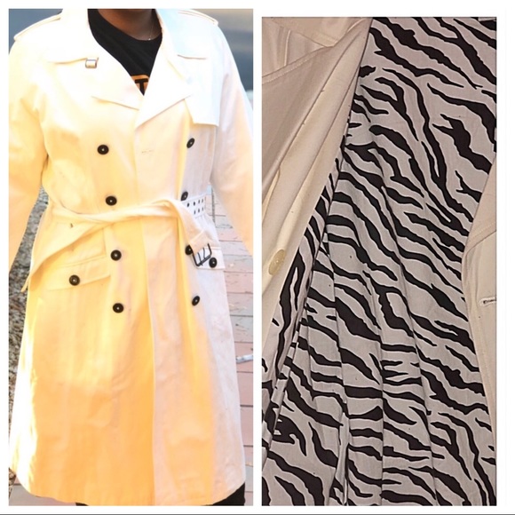 Spiegel Jackets & Blazers - 🔥Gorgeous WHITE TRENCH WITH ZEBRA LINING🔥